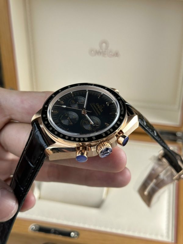 Omega  Moonwatch