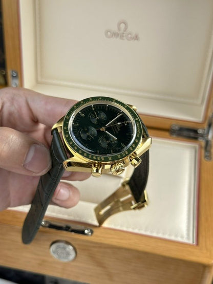 Omega  Moonwatch
