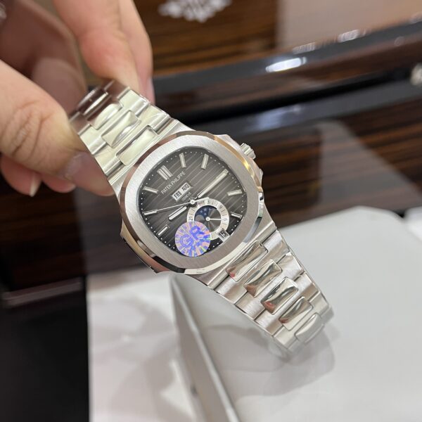 Patek Philippe Nautilus