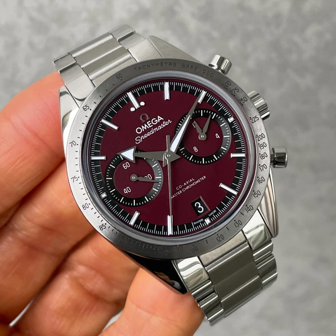 OMEGA – Speedmaster