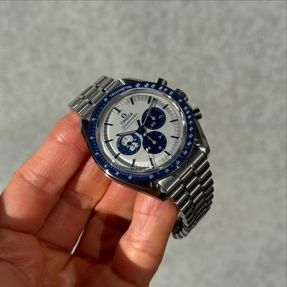 Omega Speedmaster Snoopy